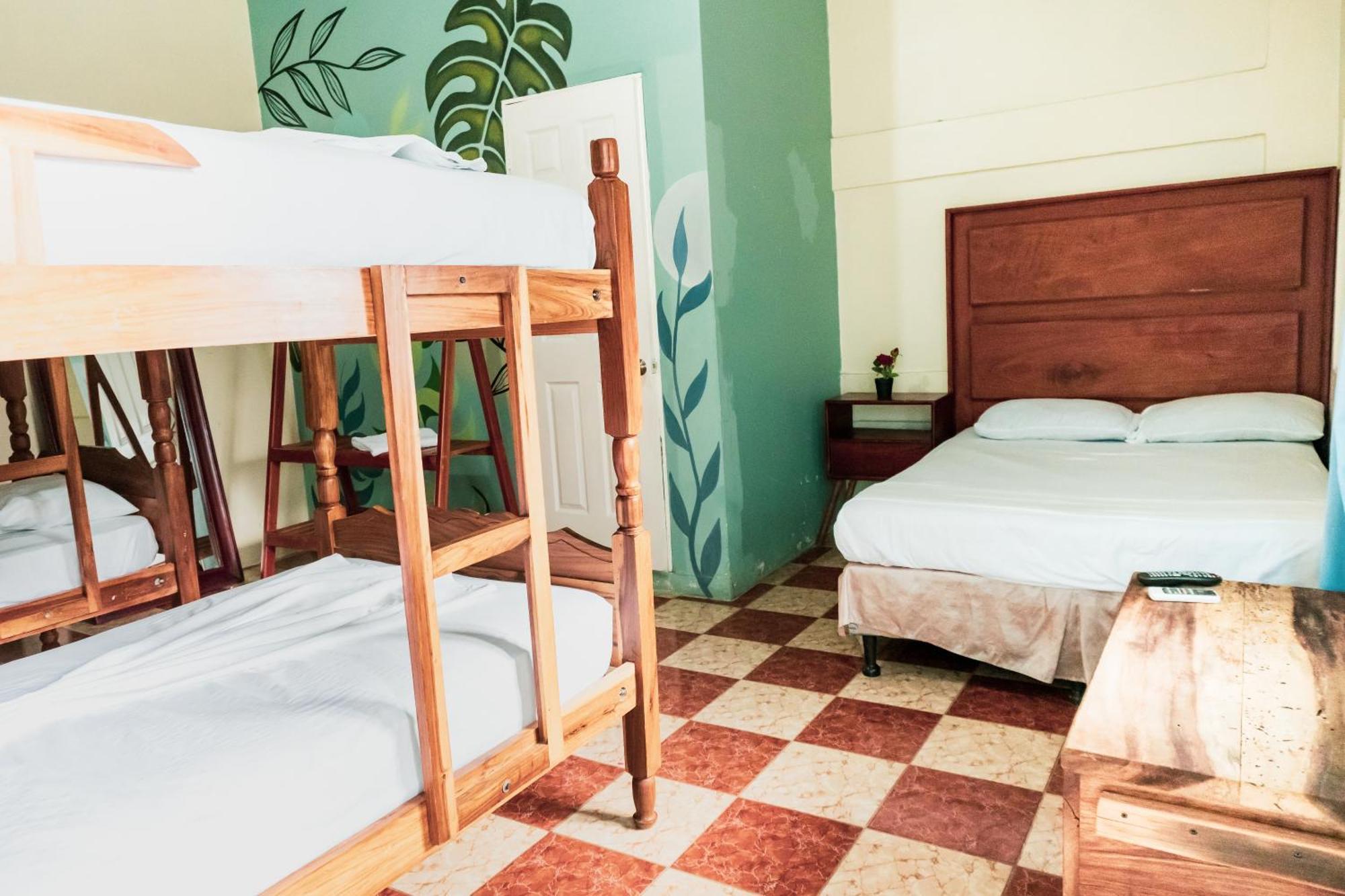 Hostal Eden Moyogalpa Exterior foto