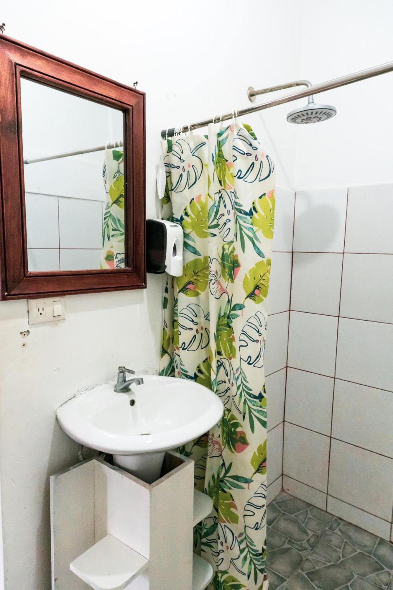 Hostal Eden Moyogalpa Exterior foto